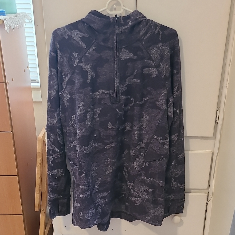 Camouflage Zip-Up Hoodie